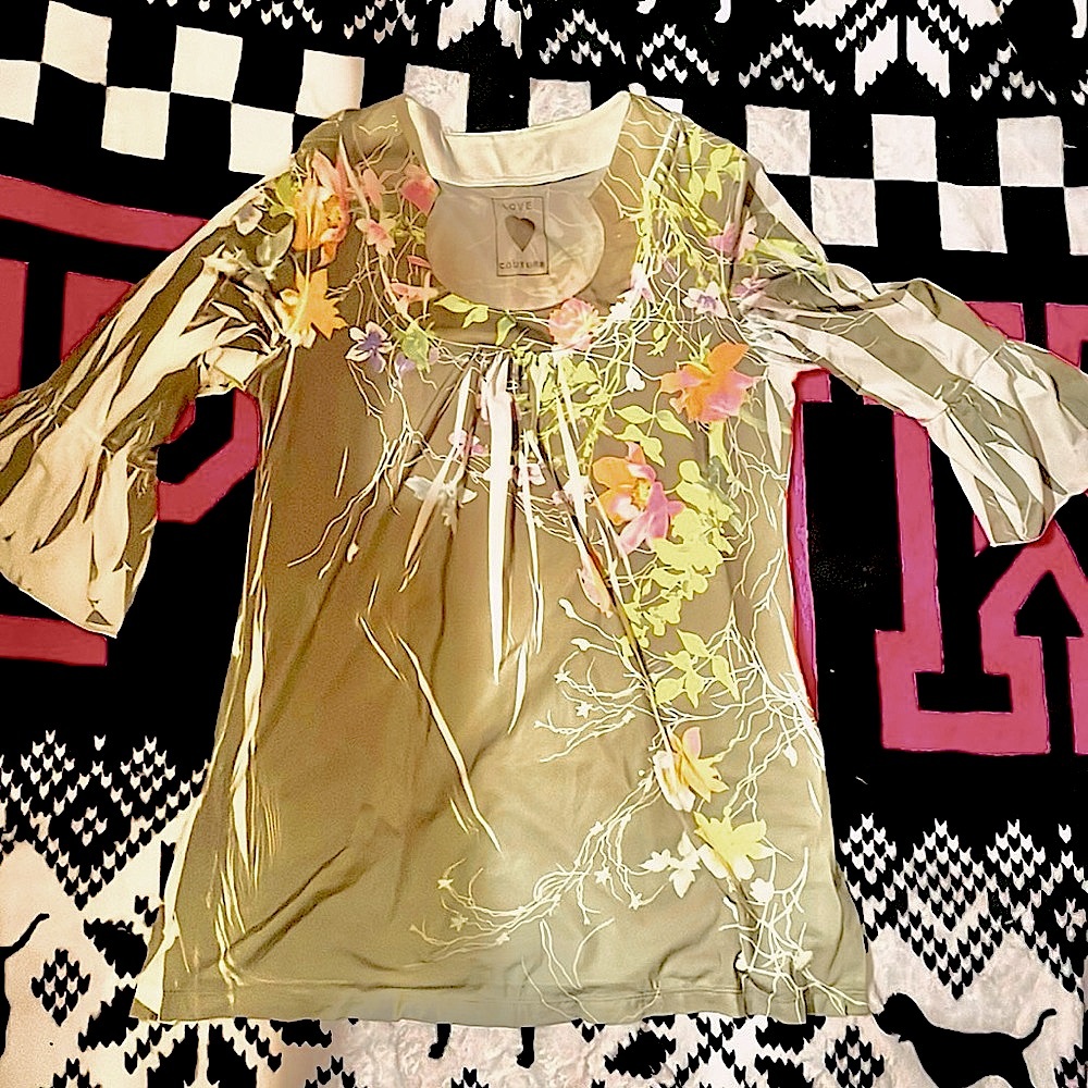 ❣️CLEARANCE ITEM❣️Love Couture Shirt